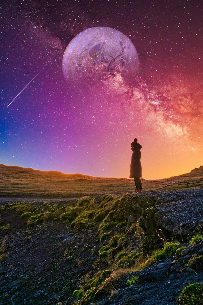 girl, stars, sky-6159925.jpg